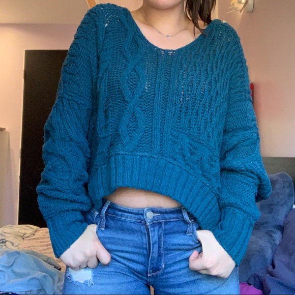 knitted sweater with gray hoodie - Picture 1 of 3